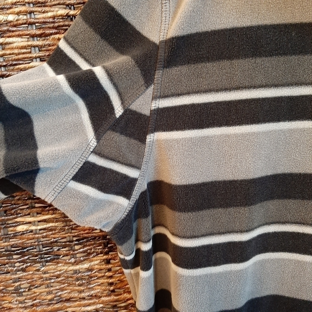 Duluth Trading Co. Mens Large Gray Checkpoint Striped Fleece Jacket 1/4 Zip Coat - Picture 6 of 6
